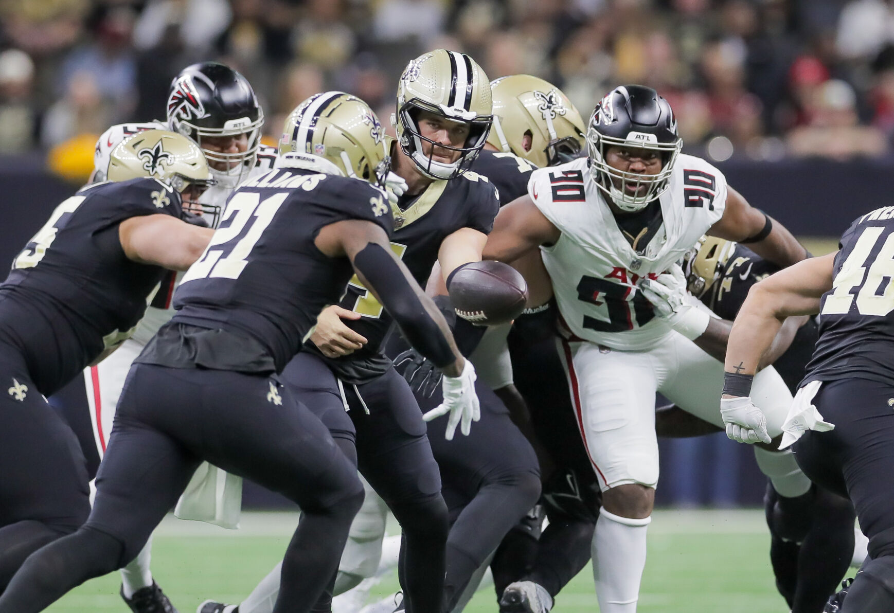NO.saintsfalcons.010824.1139.jpg